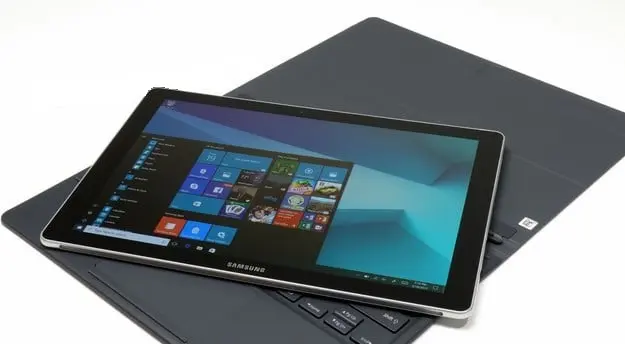 small_Samsung-Galaxy-Book-12-removed-from-keyboard-case-with-s-pen.webp